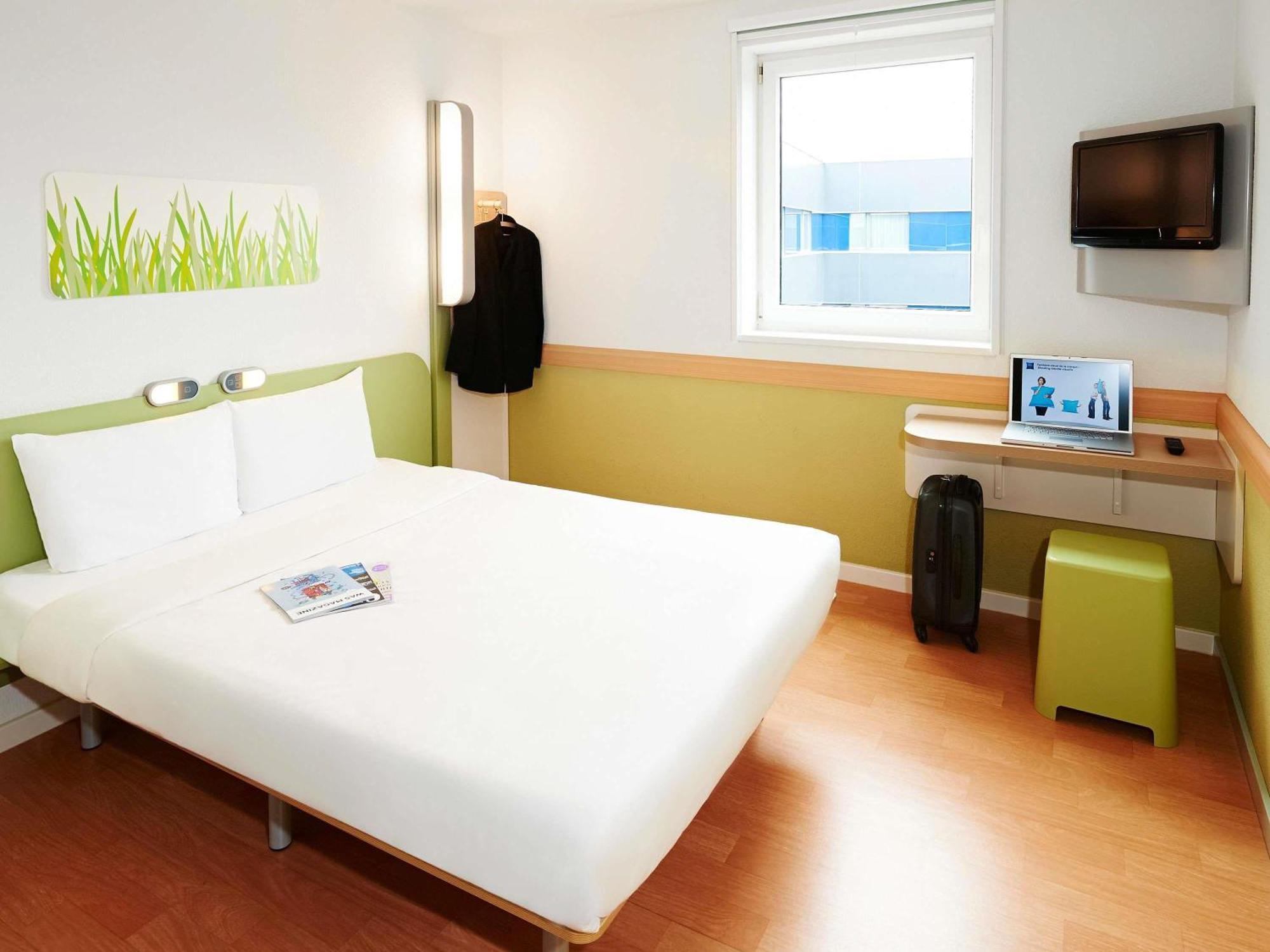 Ibis Budget Birmingham Airport Terminal Building - Nec Bickenhill Eksteriør bilde