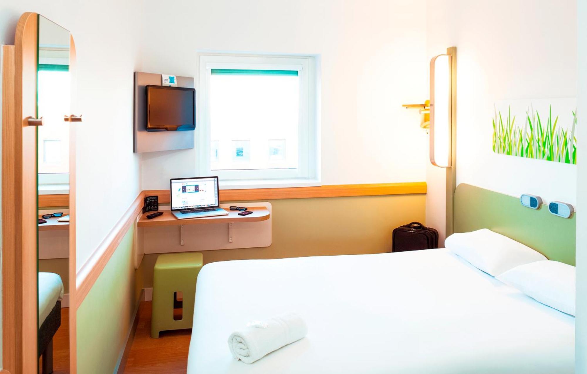 Ibis Budget Birmingham Airport Terminal Building - Nec Bickenhill Eksteriør bilde